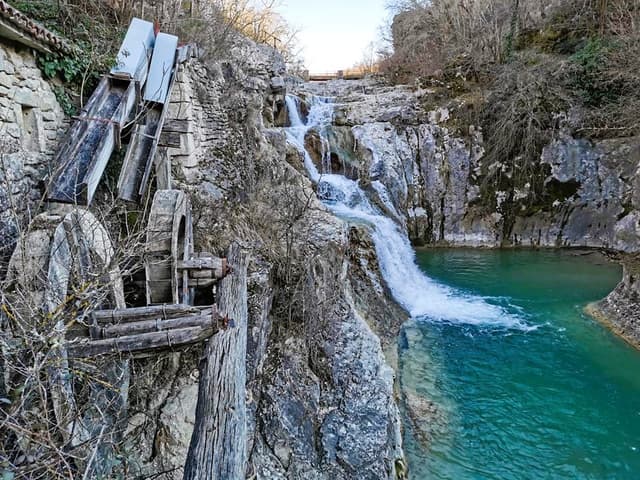 Pot sedmih slapov, Hrvaška