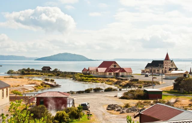 AVSTRALIJA IN NZ: Tam spodaj, kjer se rojevajo legende